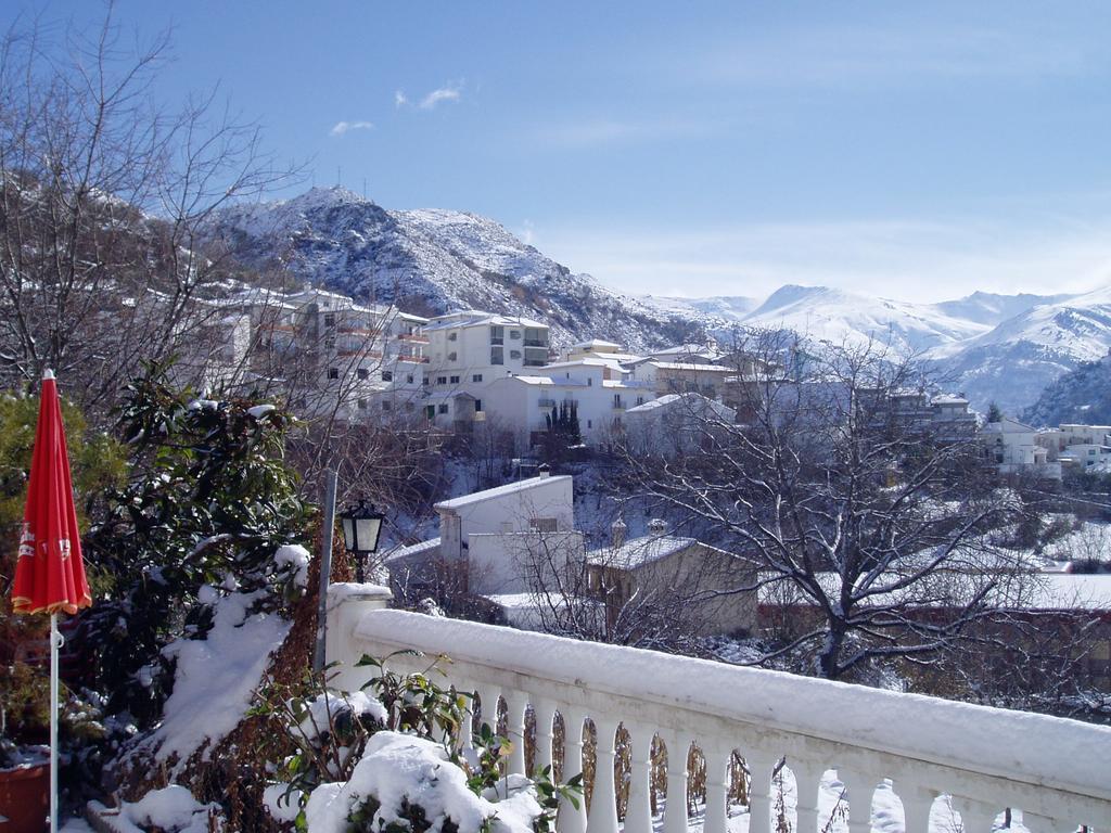 Hotel Juan Francisco Guejar Sierra Eksteriør bilde